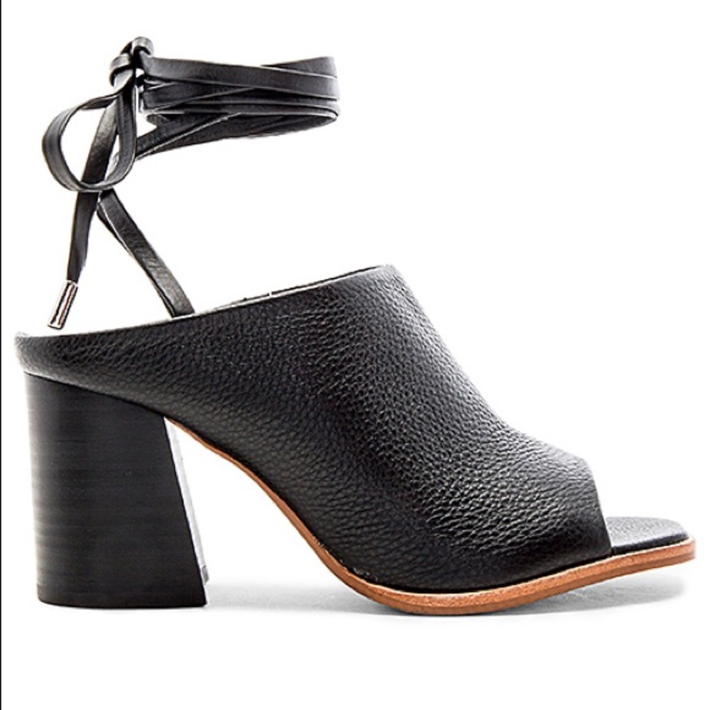 Sol Sana Rango Mule